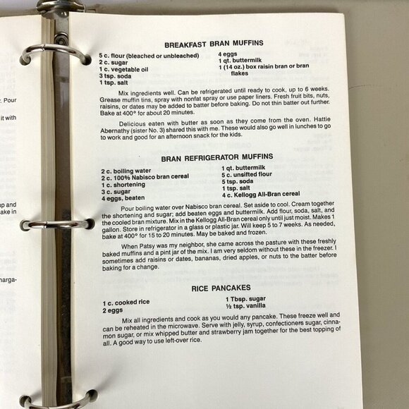 Family Affair Cookbook By Juanita Sparks Vintage 1985 Three-Ring Binder - Picture 11 of 12